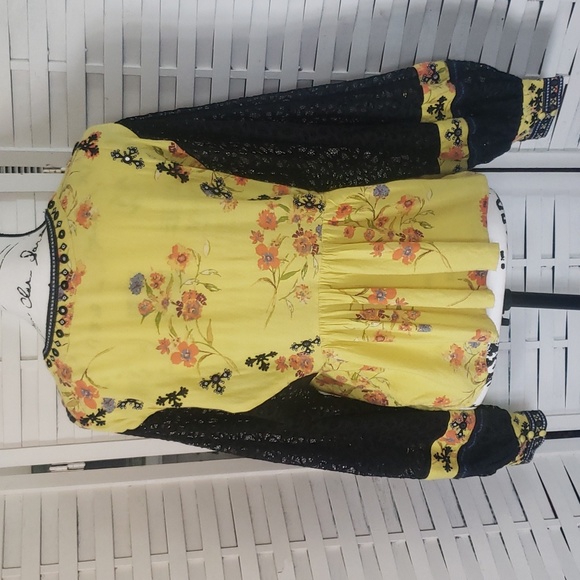 Free People yellow and black v-neck peplum wide cuff sleeves embroidery shirt XS - Picture 4 of 7